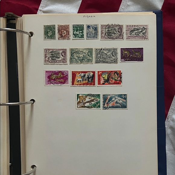 World Stamp Collection - Picture 8 of 17
